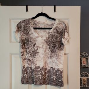 Dressbarn White and Black Embellished Fitted Graphic Tee